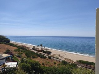 Piso en venta en Playa de la Fontanilla en Marbella