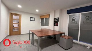 Local comercial en venta en Piscinas en Villarreal