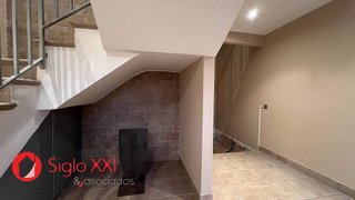Local comercial en venta en Piscinas en Villarreal