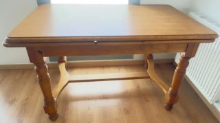 Mesa comedor con espejo y recibidor madera