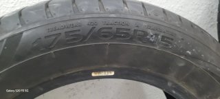 175/65 R15 5 neumaticos.