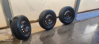 175/65 R15 5 neumaticos.