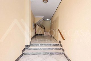 Piso en venta en La Goleta - San Felipe Neri en Málaga