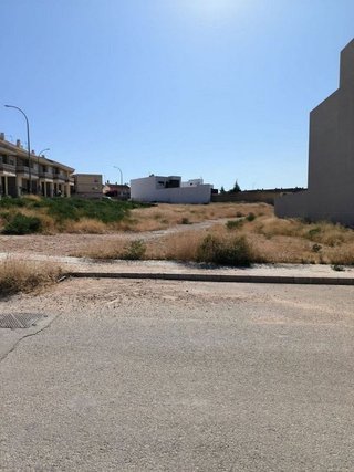 Terreno en venta en Hellín