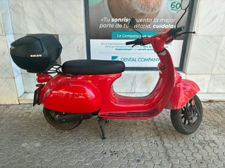 Moto Eléctrica 125cc Roja, nueva