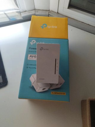 TP-Link Powerline Wi-Fi Kit AV600