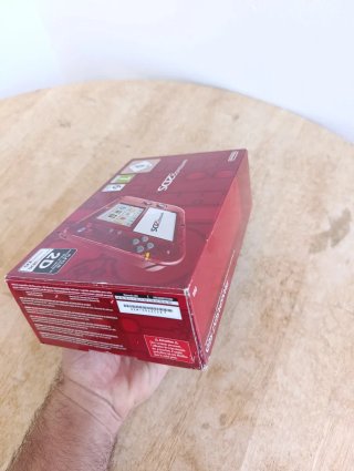 Nintendo 2ds roja videoconsola caja