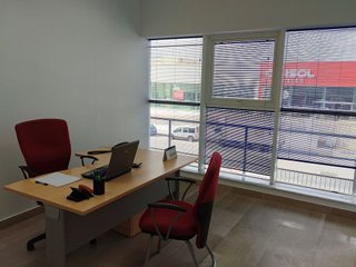 Oficina en alquiler en La Granja-La Colina-Los Pastores en Algeciras
