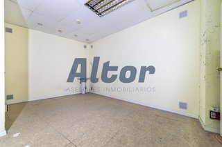 Local comercial en alquiler en Sol en Madrid