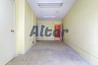 Local comercial en alquiler en Sol en Madrid