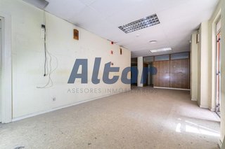 Local comercial en alquiler en Sol en Madrid