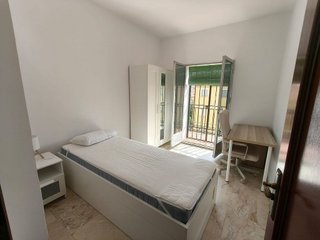Piso en alquiler en Bami - Tabladilla - La Estrella en Sevilla