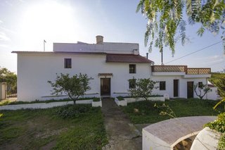 Cortijo en venta en Pizarra
