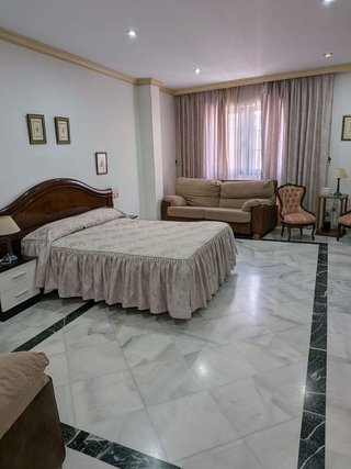 Casa adosada en venta en Centro - Doña Mercedes en Dos Hermanas