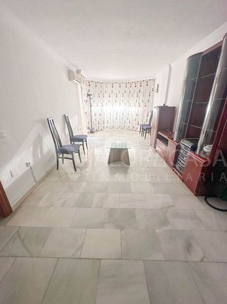 Piso en venta en La Luz - El Torcal en Málaga