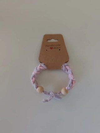 Pulseras hechas a mano