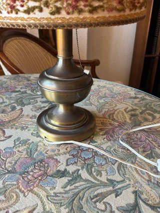 Lámpara de mesa vintage tela y metal