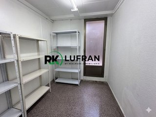 Local comercial en venta en Plaza de Toros - Avenida Chapí - Trinquete en Elda