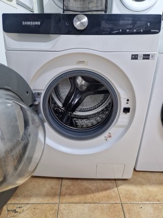 Secadora Samsung muy buena, barata y bonita.