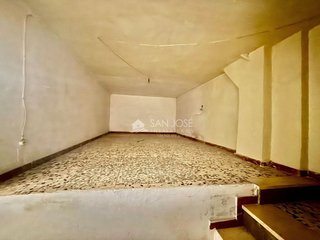 Local comercial en venta en Novelda