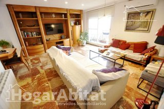 Piso en venta en El Cabanyal- El Canyamelar en Valencia
