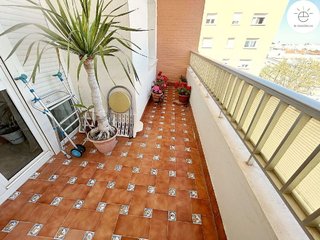 Piso en venta en La Caleta - La Viña en Cádiz