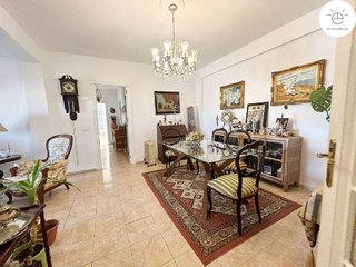 Piso en venta en La Caleta - La Viña en Cádiz