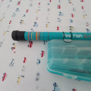 Caña de pescar First Fish Pocket 600