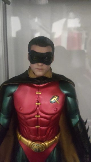 Figura Hot Toys Robin