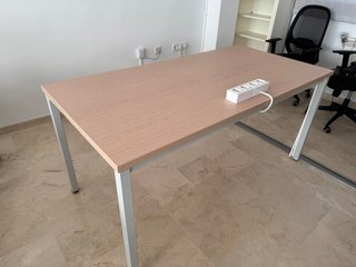 Mesa de oficina roble y metal 160x80cm