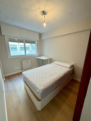Piso en alquiler en O Berbés - Peniche en Vigo
