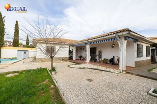 Chalet en venta en Otura