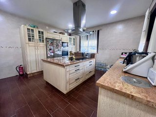 Casa rural en venta en Montequinto en Dos Hermanas