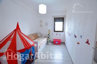 Piso en venta en Juan XXIII en Alicante