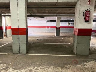 Garaje en venta en Eixample Sud – Migdia en Girona
