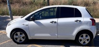 Coche Toyota Yaris 2008