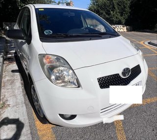 Coche Toyota Yaris 2008