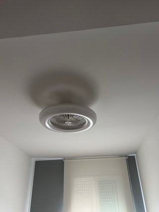 Ventilador Plafón techo led silencioso. Motor DC