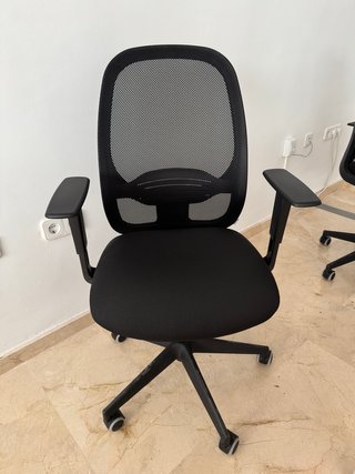 Silla oficina ergonómica SIA regulable profesional