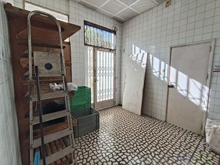 Local comercial en venta en Este en Castellón de la Plana
