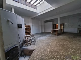 Local comercial en venta en Este en Castellón de la Plana
