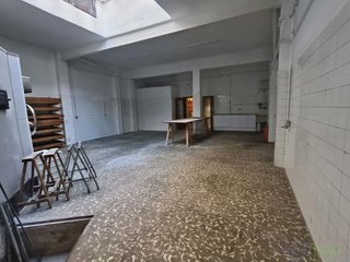 Local comercial en venta en Este en Castellón de la Plana