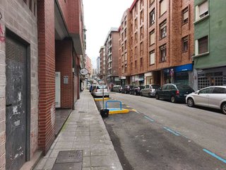 Local comercial en venta en Numancia - San Fernando en Santander