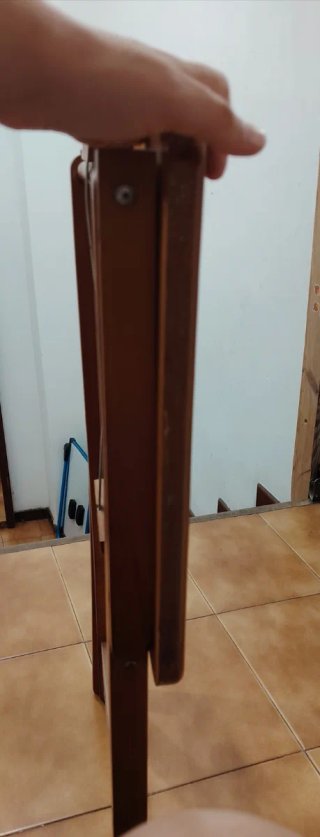Mesita plegable de madera