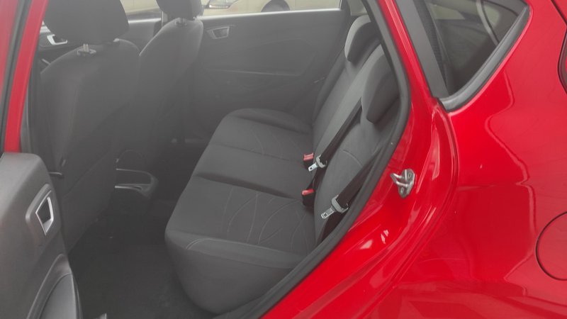 Ford Fiesta 2016, foto 9