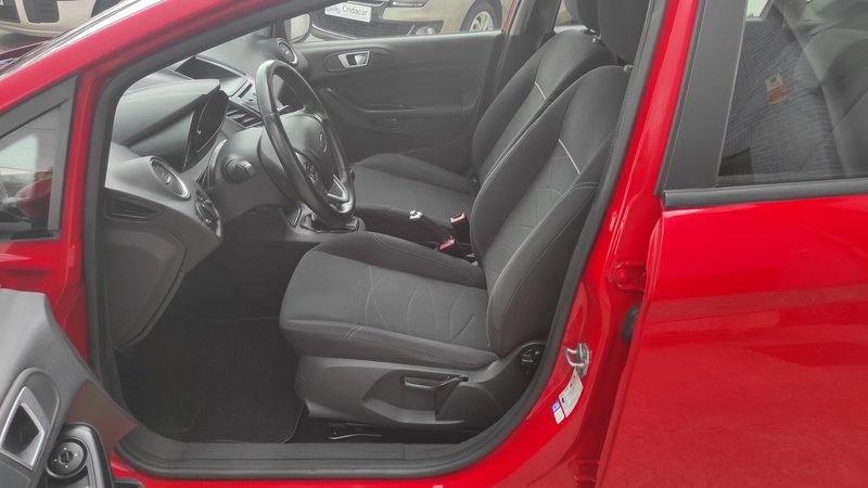 Ford Fiesta 2016, foto 8