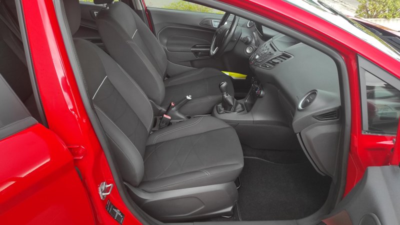 Ford Fiesta 2016, foto 12