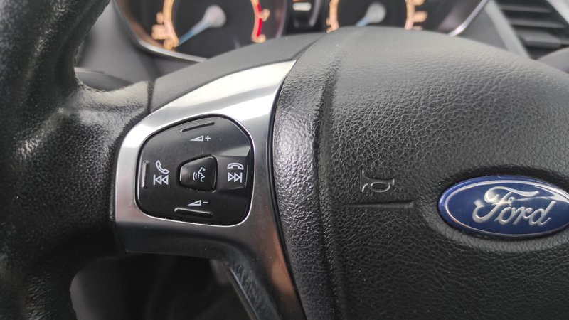 Ford Fiesta 2016, foto 17
