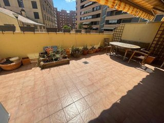 Piso en alquiler en Arrabal en Zaragoza