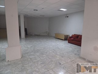 Local comercial en alquiler en Centro en Segovia